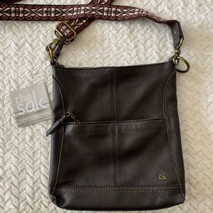 THE SAK MESSENGER CROSSBODY BAG